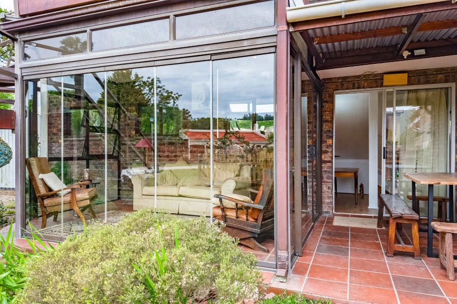 4 Bedroom Property for Sale in The Island Western Cape